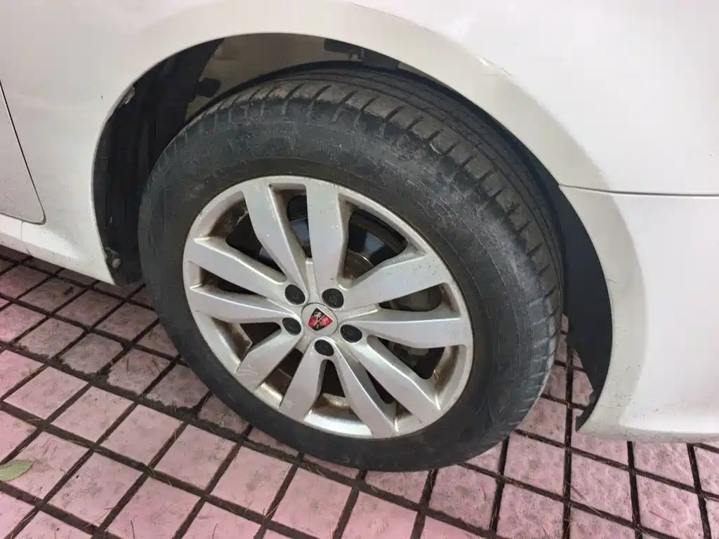Roewe 350 — миниатюра 25