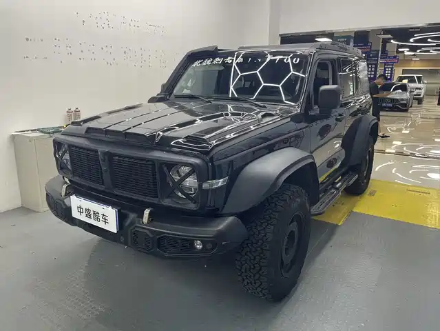 2023 TANK 300