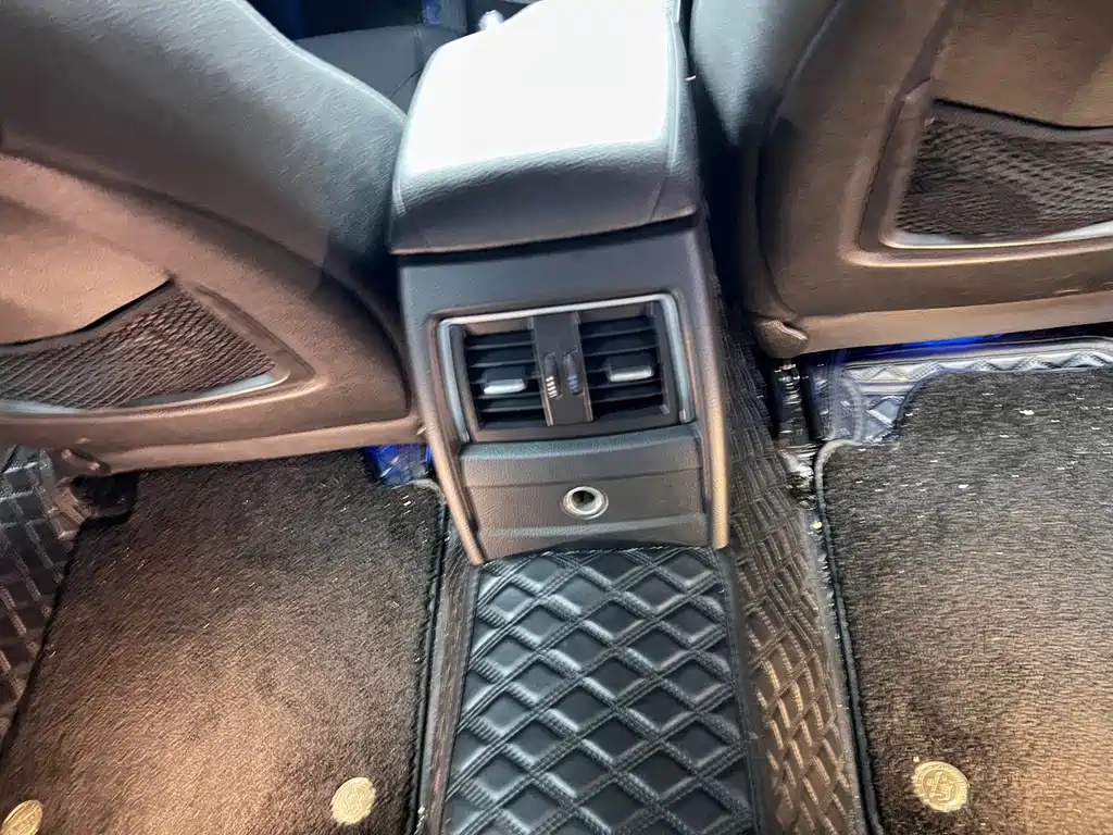 BMW 3 Series — миниатюра 8