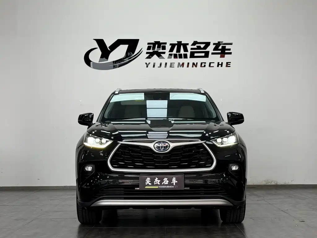 Toyota Highlander — миниатюра 2