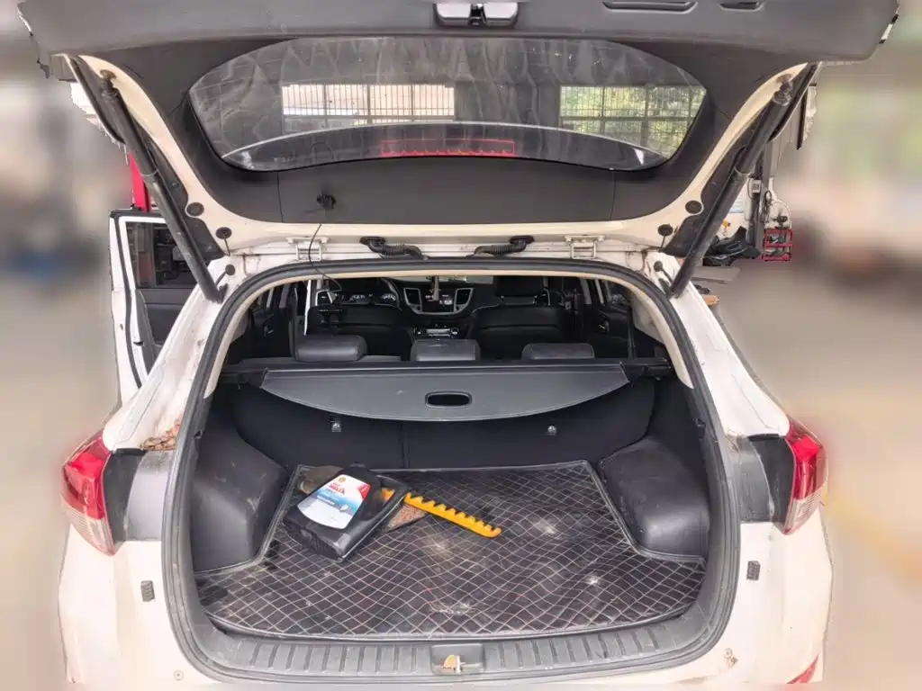 Hyundai Tucson — миниатюра 15