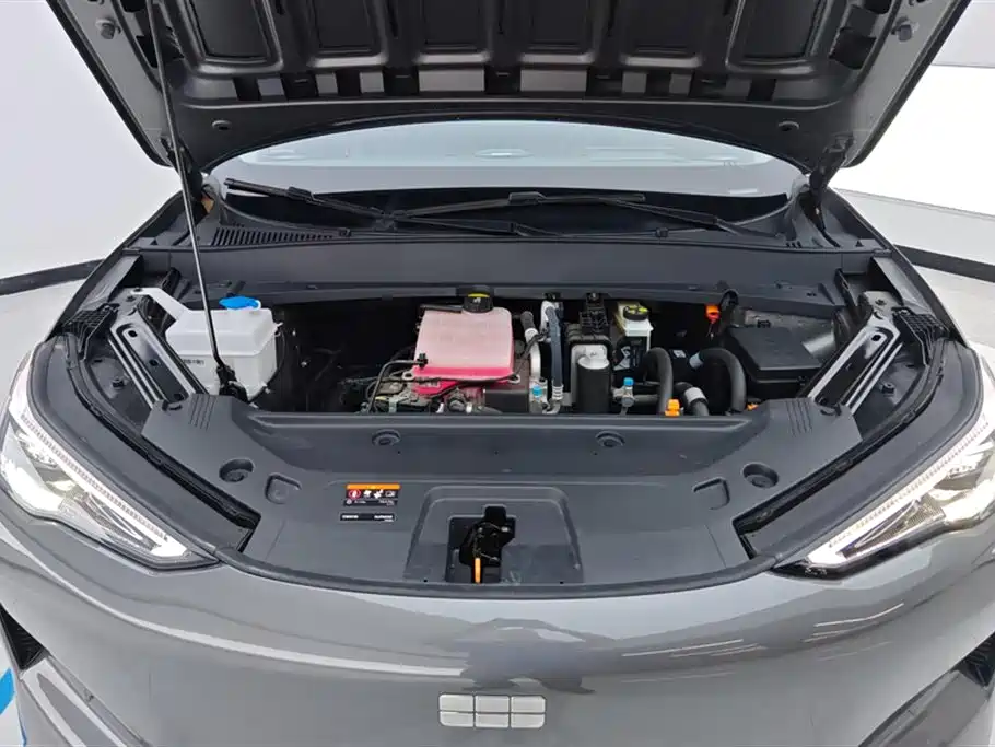 GEELY GALAXY GALAXY E5