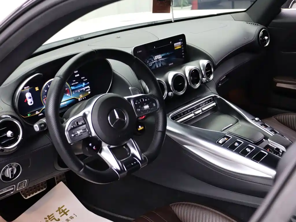 Mercedes-Benz AMG GT — миниатюра 7