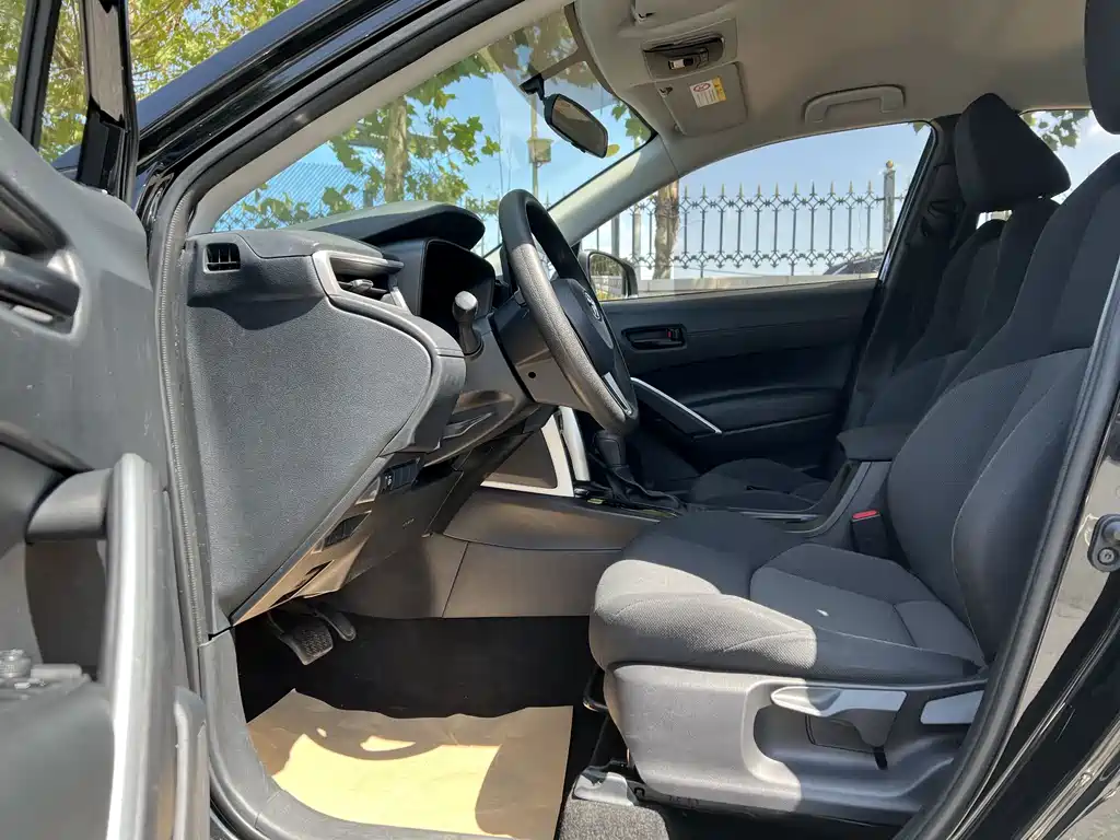 Toyota Frontlander — миниатюра 6