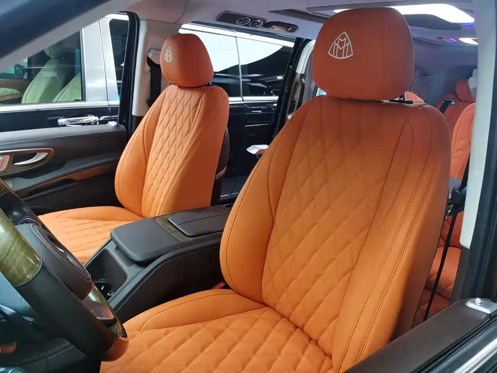 Mercedes-Benz Vito 2021 2.0T 7 мест