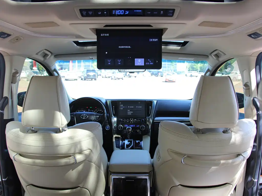 Toyota Alphard — фотографии объявления, Фото 24