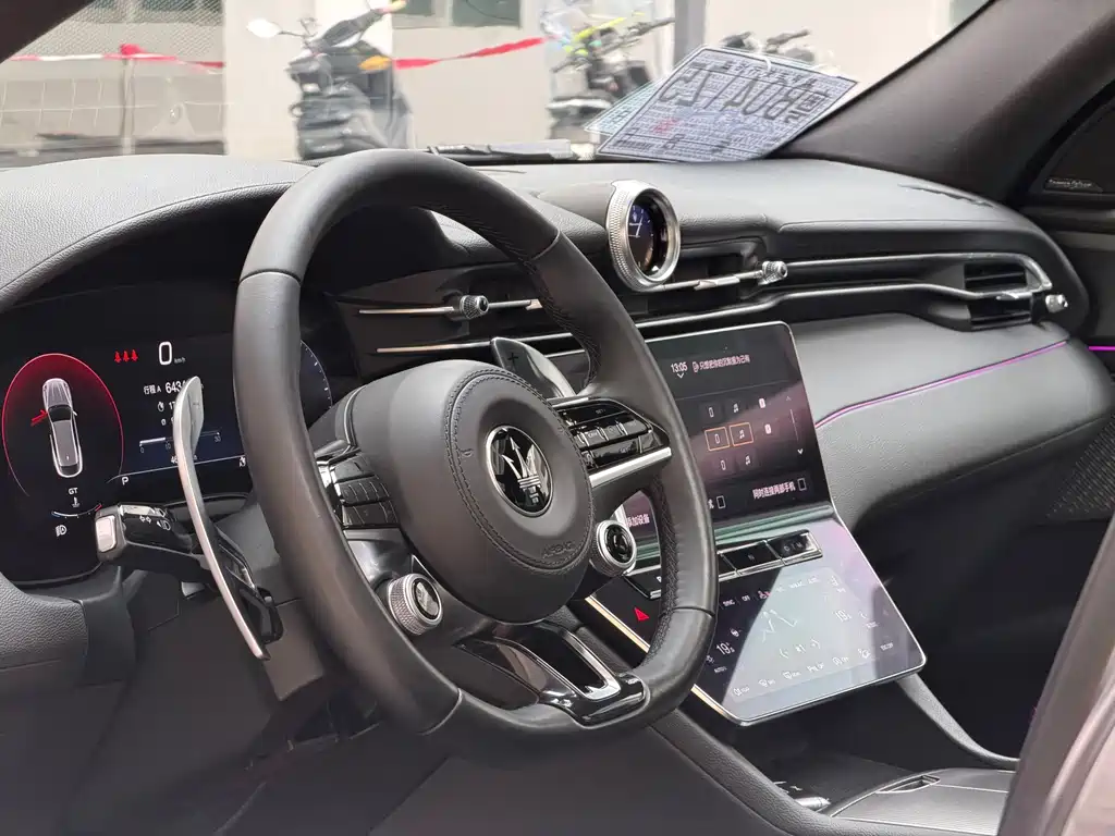 Maserati Grecale — миниатюра 10