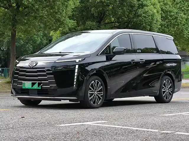 GAC Trumpchi 传祺E8