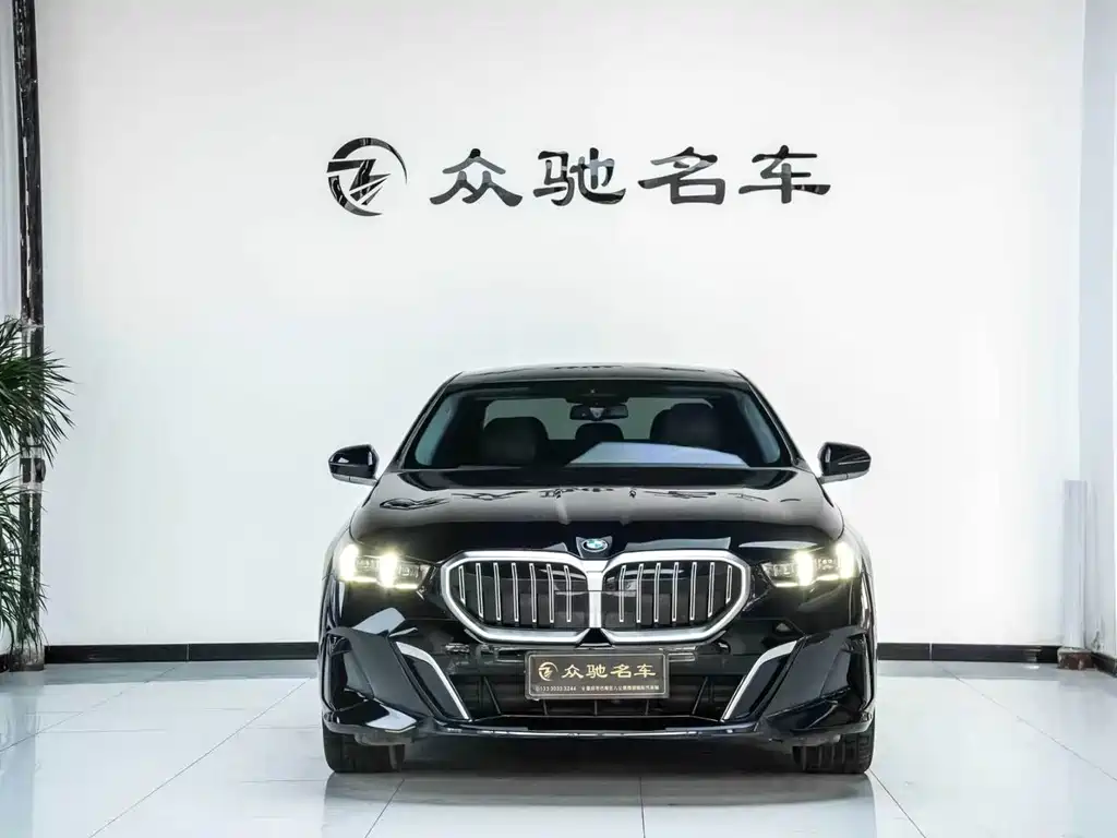 BMW 5 Series 5 2025 530Li Lead M Sport