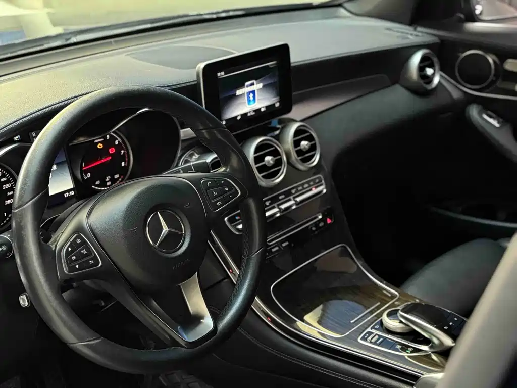Mercedes-Benz GLC — миниатюра 10