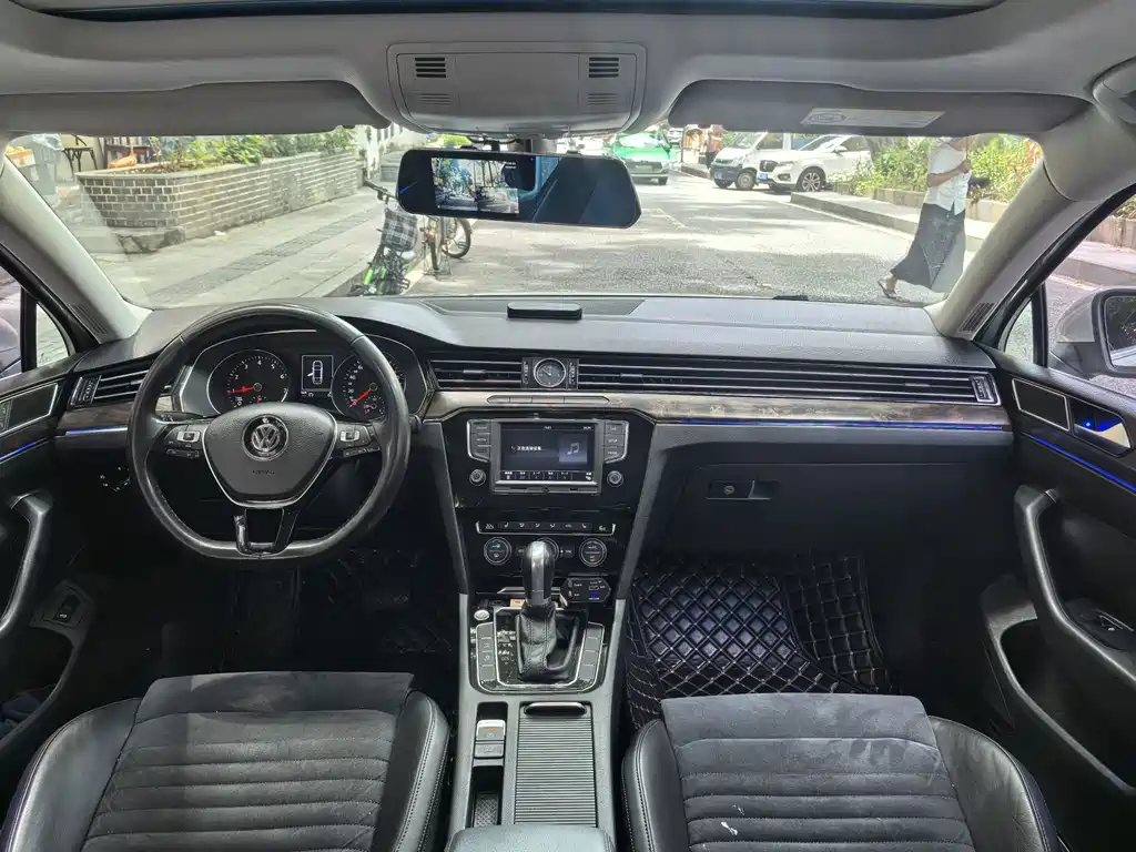 Volkswagen Magotan — миниатюра 7