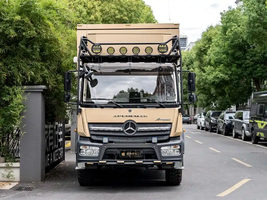 Mercedes-Benz APUHEMAN 2026 5.0T