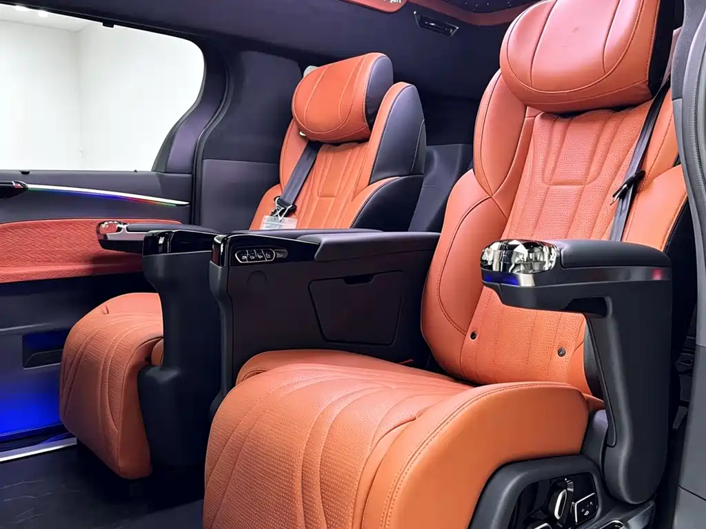 Toyota Granvia 2026 2.5L Luxury