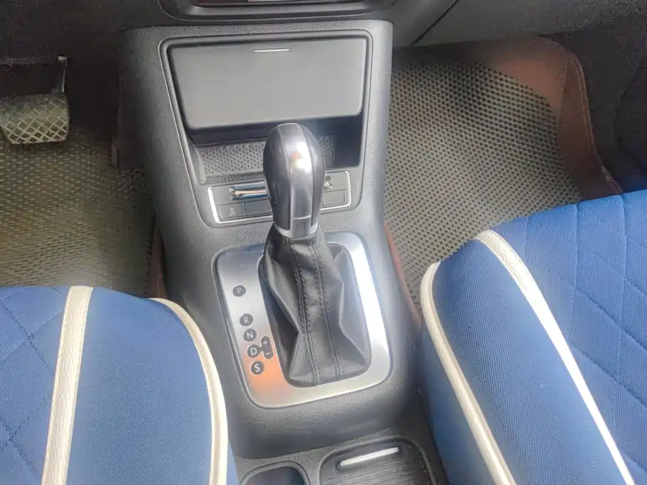 Volkswagen Tiguan — миниатюра 16