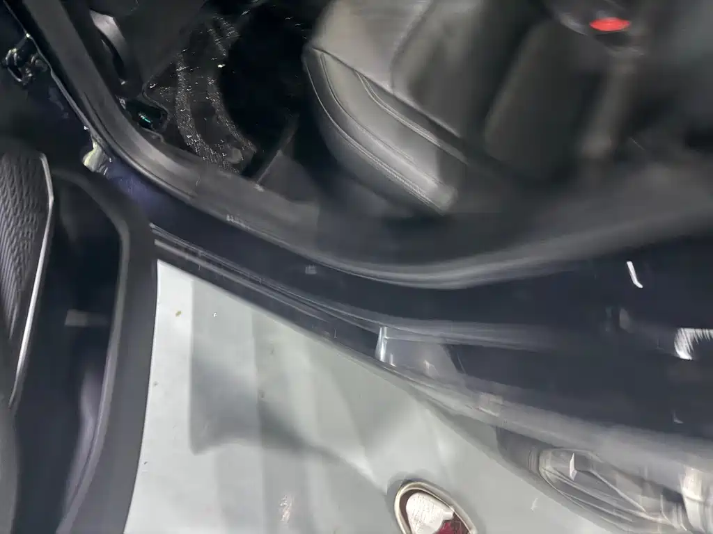 Geely Emgrand — миниатюра 5