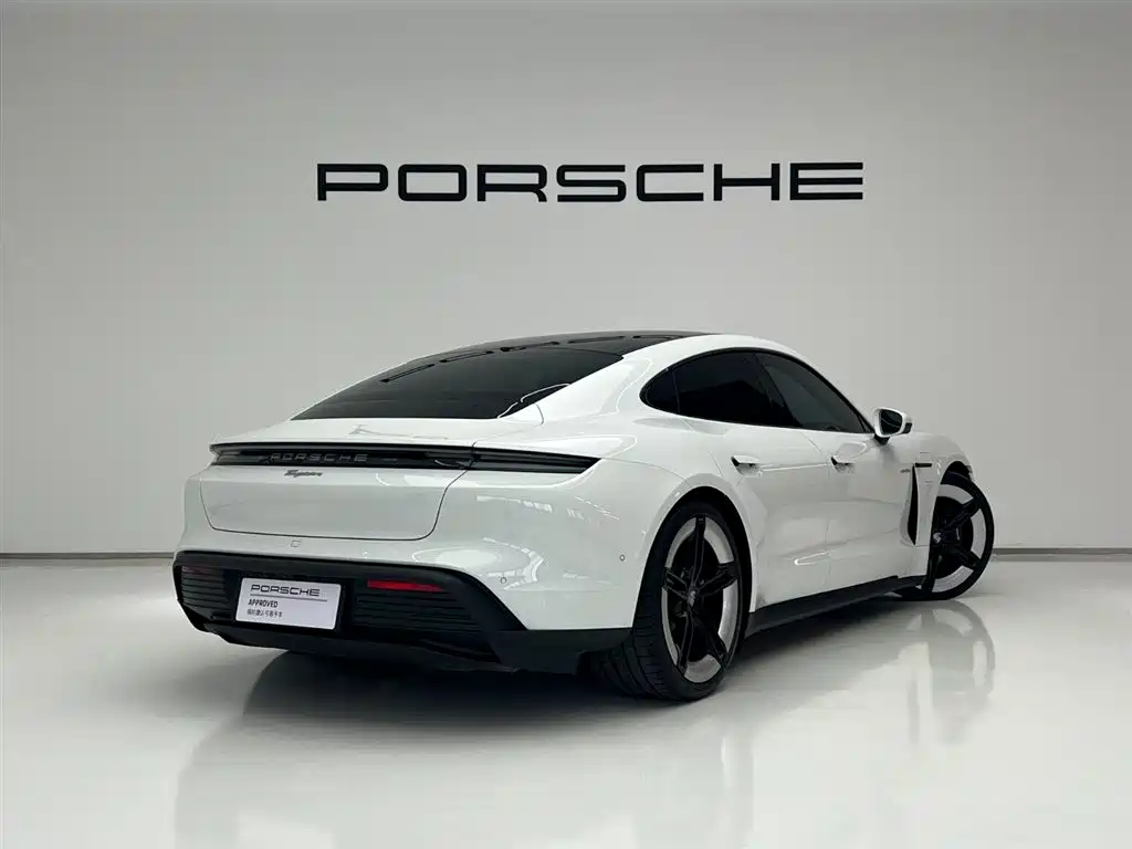 Porsche Taycan 2025 Taycan