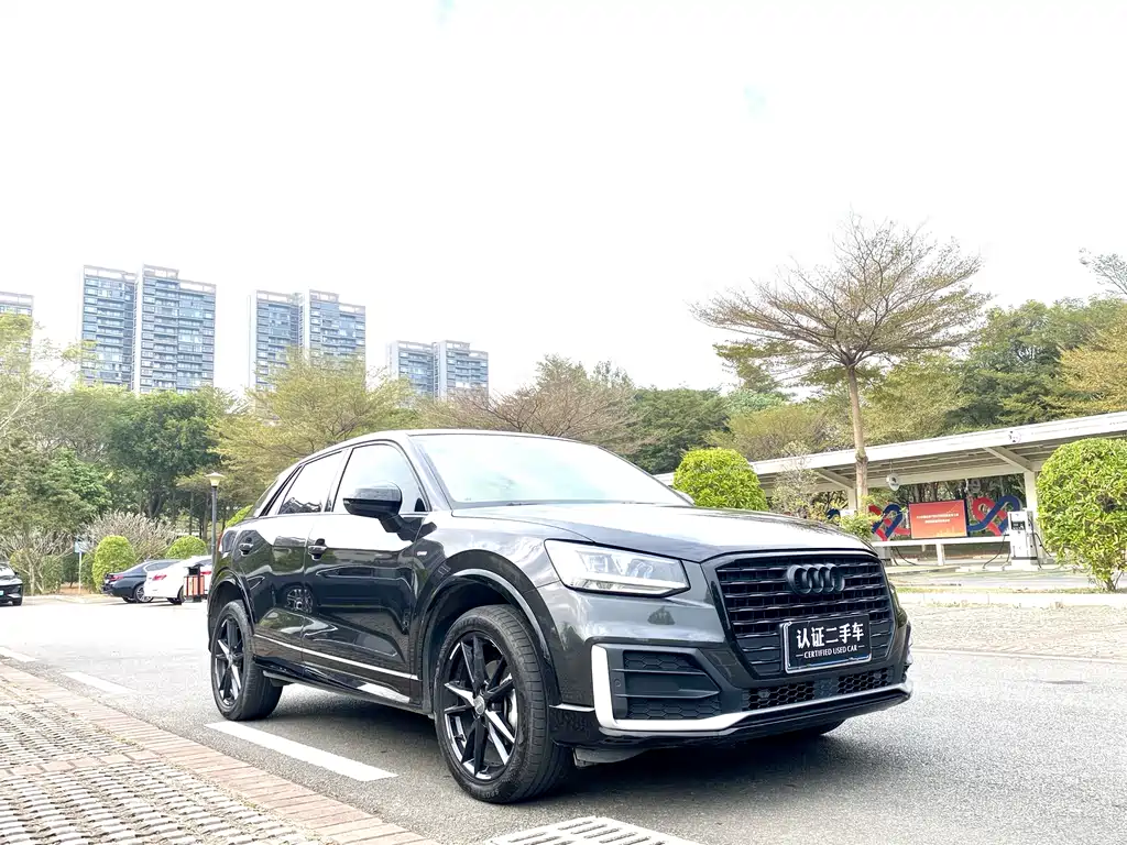 Audi Q2L 2021 35 TFSI