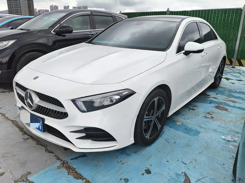 MERCEDES-BENZ A CLASS