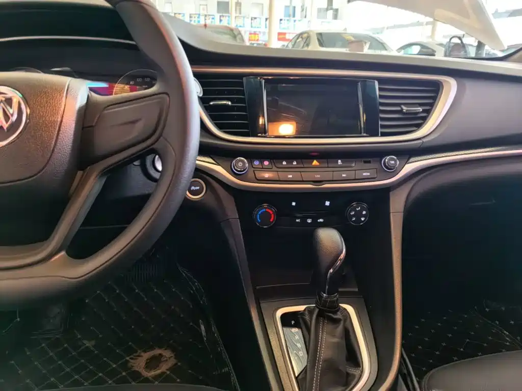 Buick Excelle — миниатюра 13