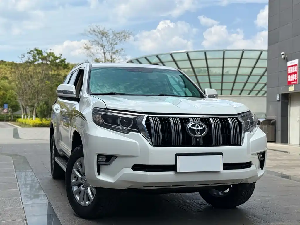 Toyota Land Cruiser Prado 2010 4.0L AT TX-L