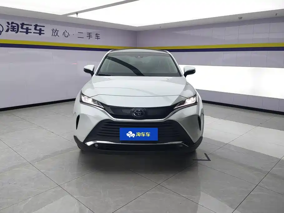 Toyota Harrier — миниатюра 2