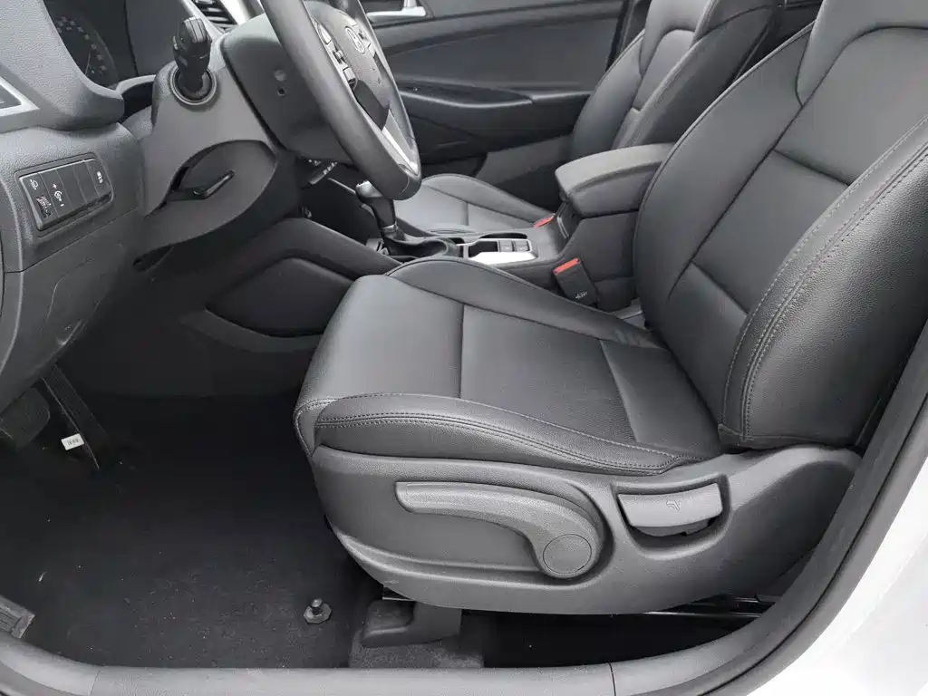 Hyundai Tucson — миниатюра 20