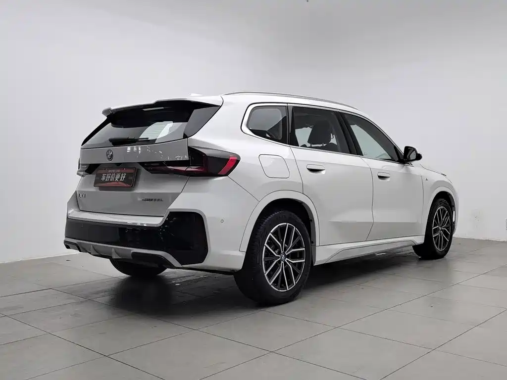 BMW iX1 — миниатюра 2