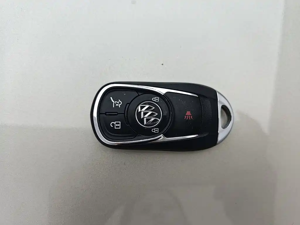 Buick Envision Plus — миниатюра 19