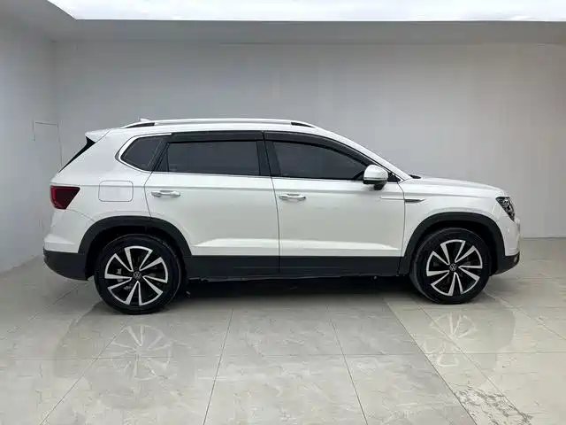 Volkswagen Tharu — миниатюра 8