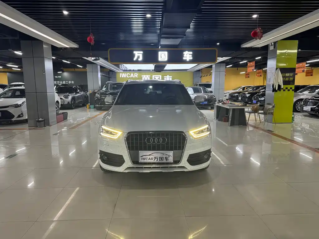 Audi Q3 2015
