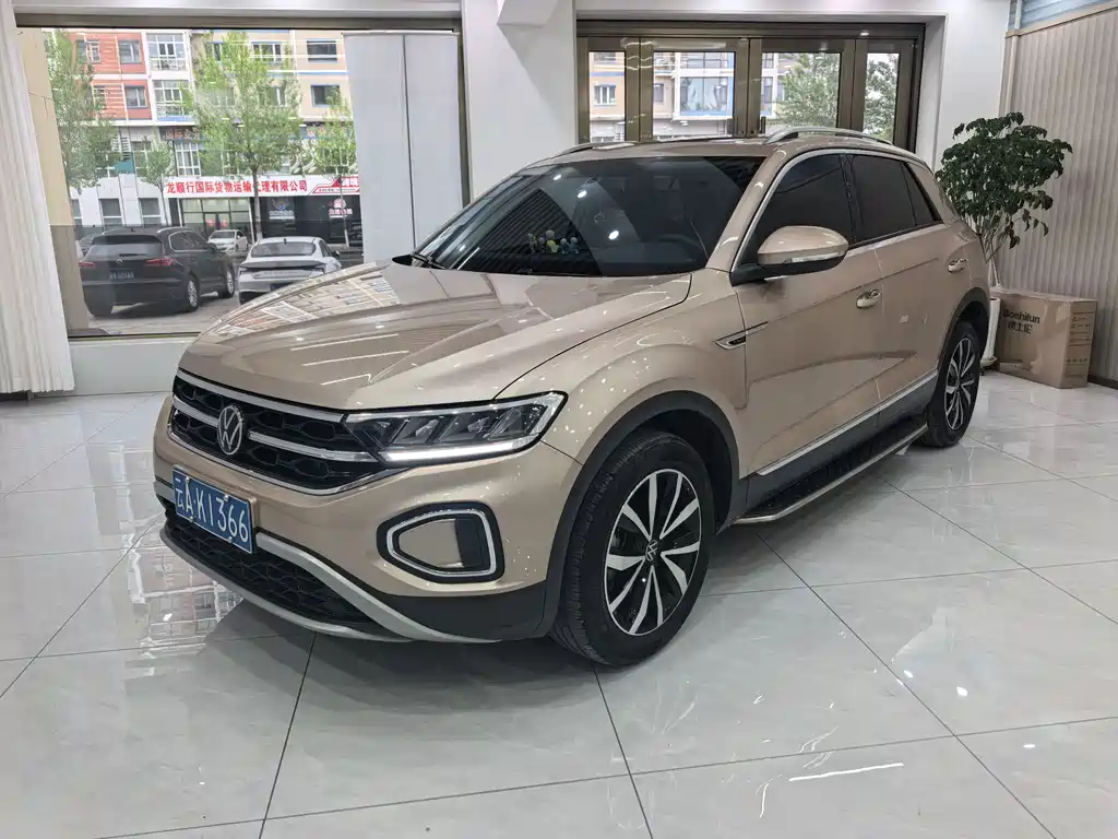 Volkswagen T-Roc 2023