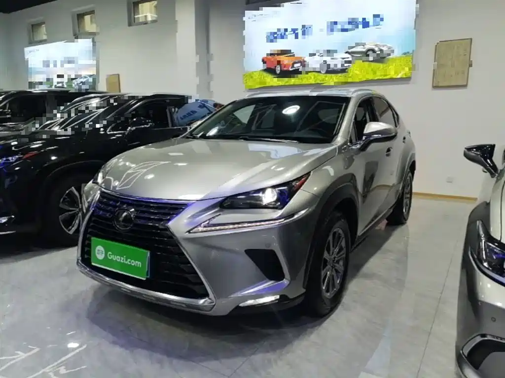 Lexus NX 2020
