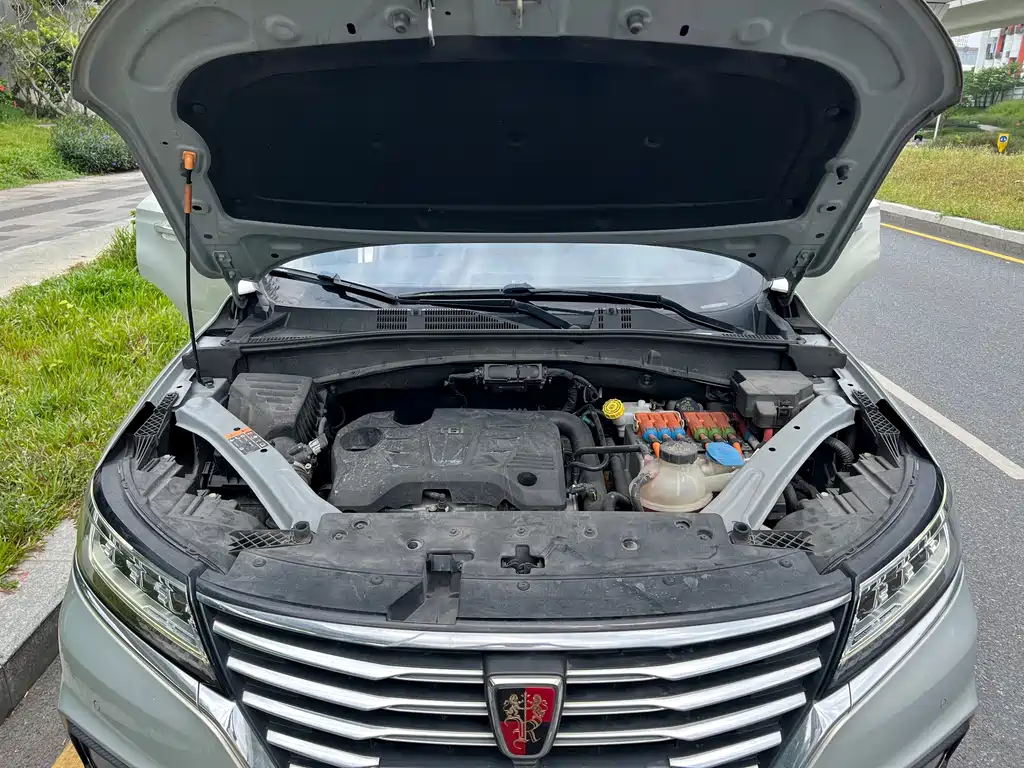 Roewe RX5 New Energy — миниатюра 14
