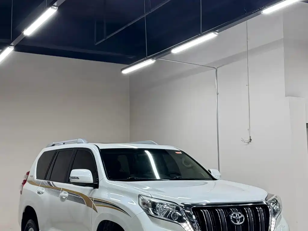 Toyota Prado (Import) — миниатюра 3