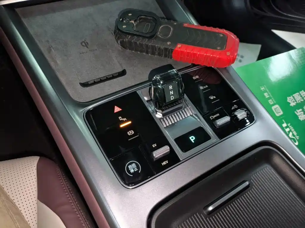 BYD Seal — миниатюра 14