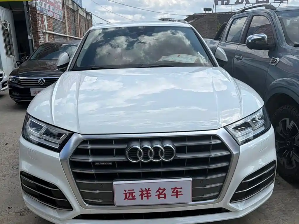 Audi Q5L — миниатюра 2