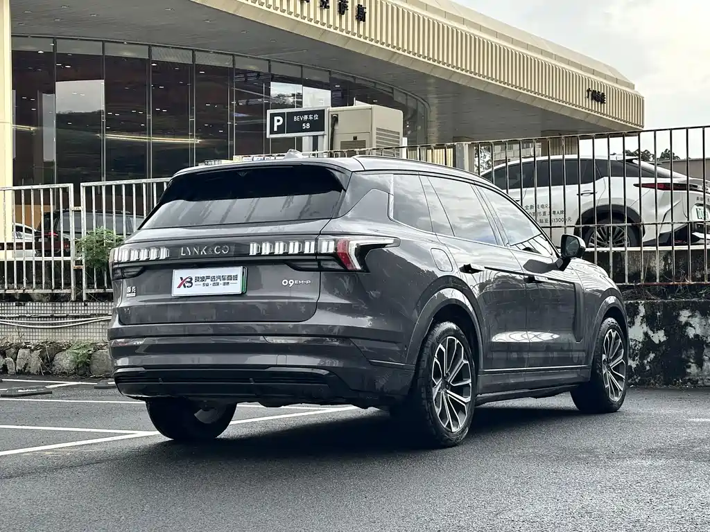 Lynk & Co 09 EM-P — миниатюра 4