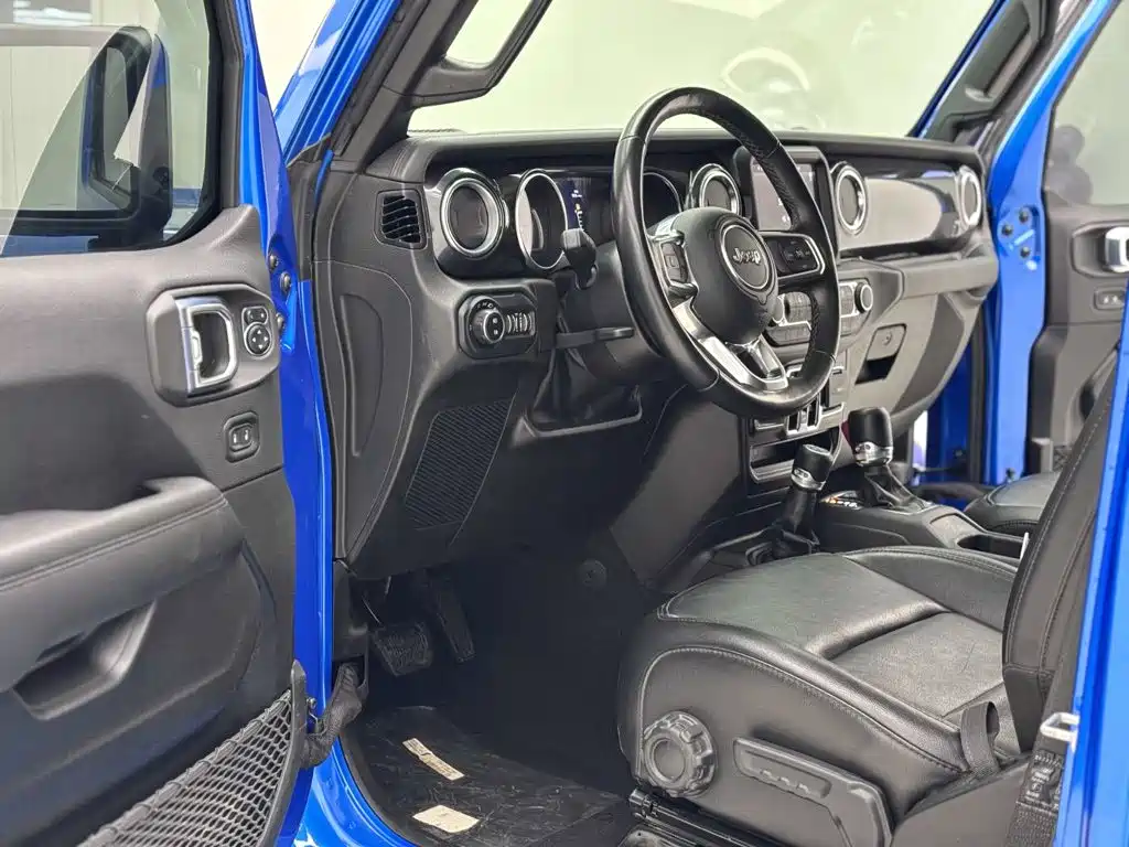Jeep Wrangler — миниатюра 22