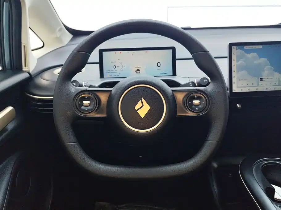 Baojun Yunduo — миниатюра 15