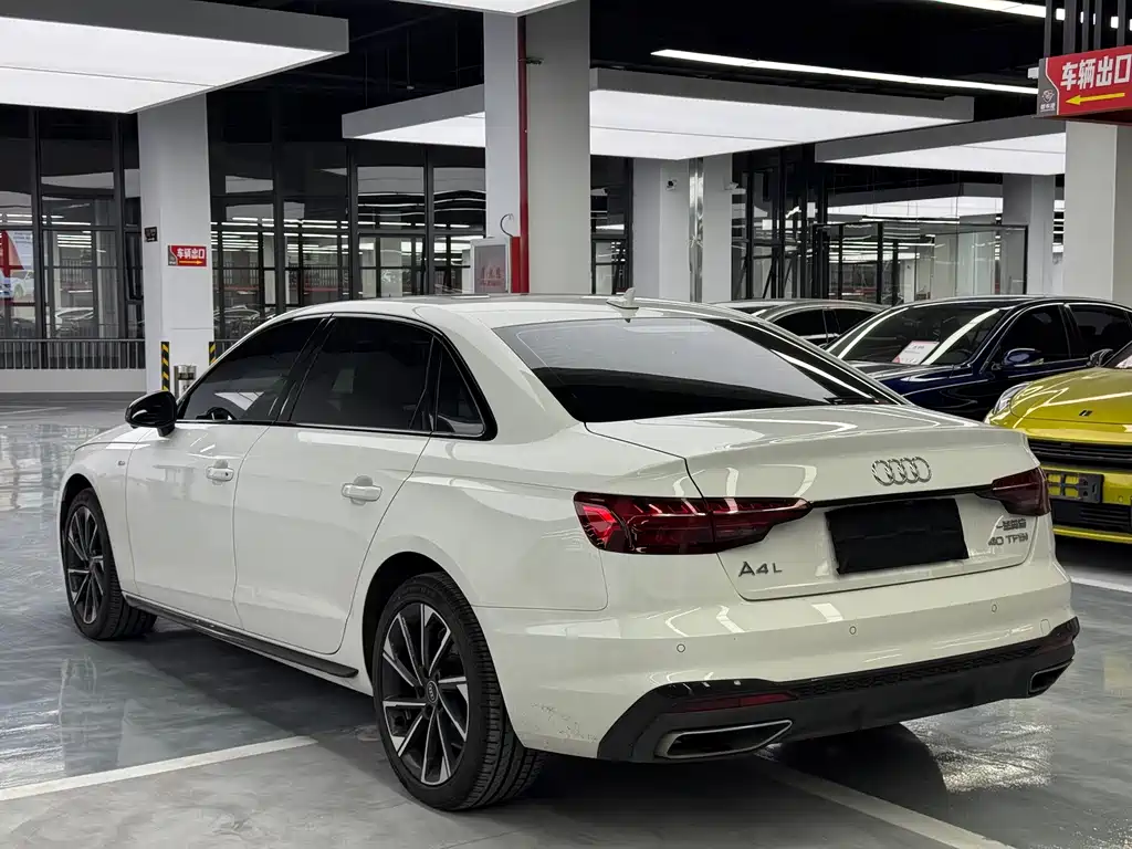 Audi A4L — миниатюра 19