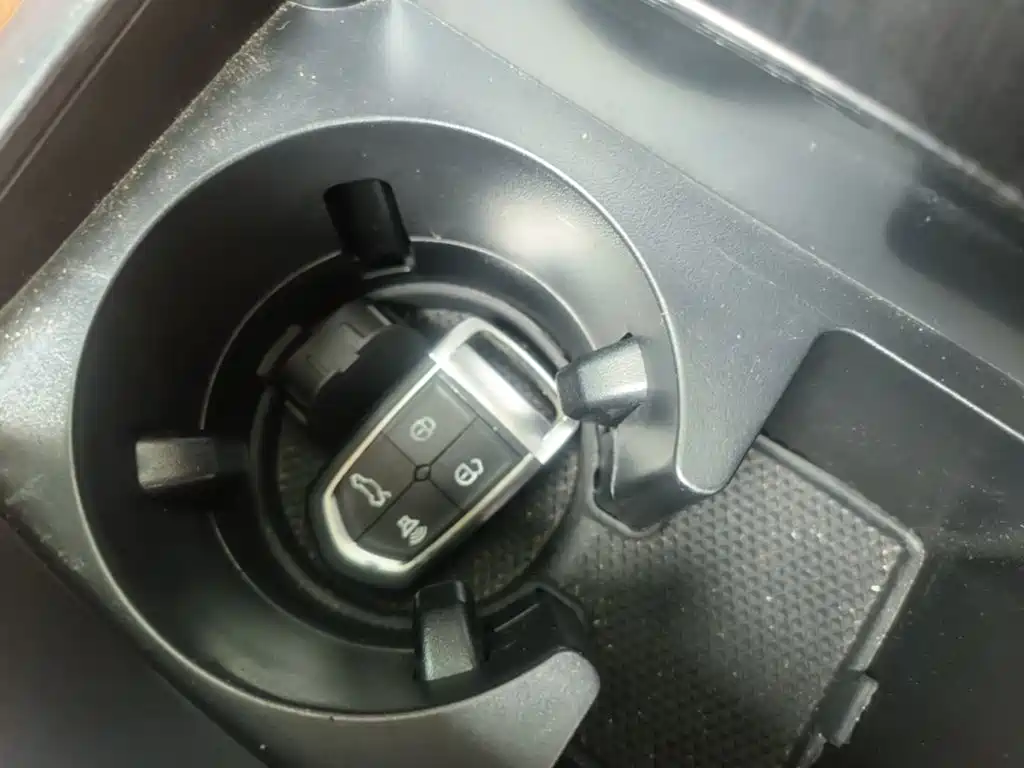 Borgward BX7 — миниатюра 9