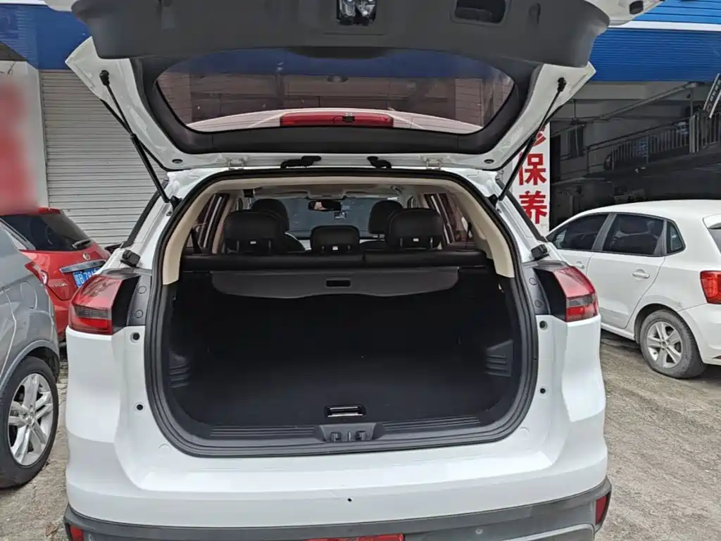 Geely Boyue — миниатюра 19
