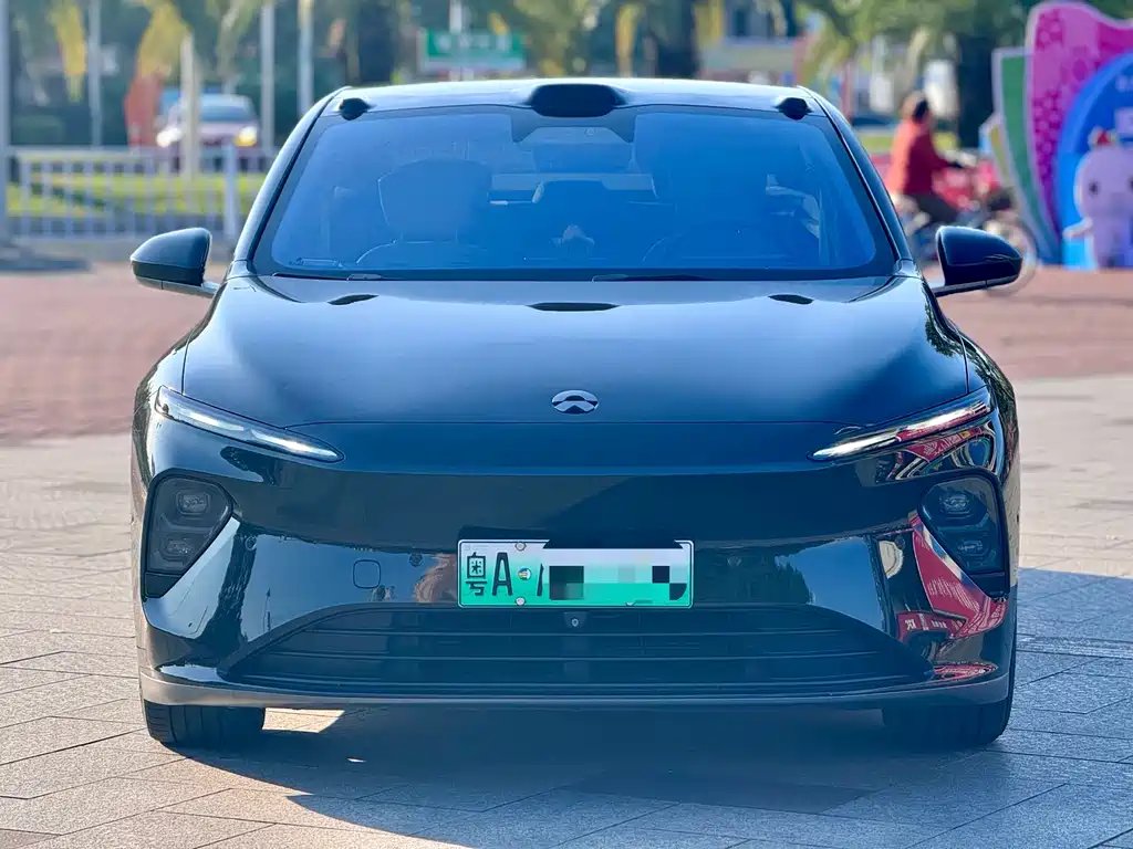 NIO NIO ET7