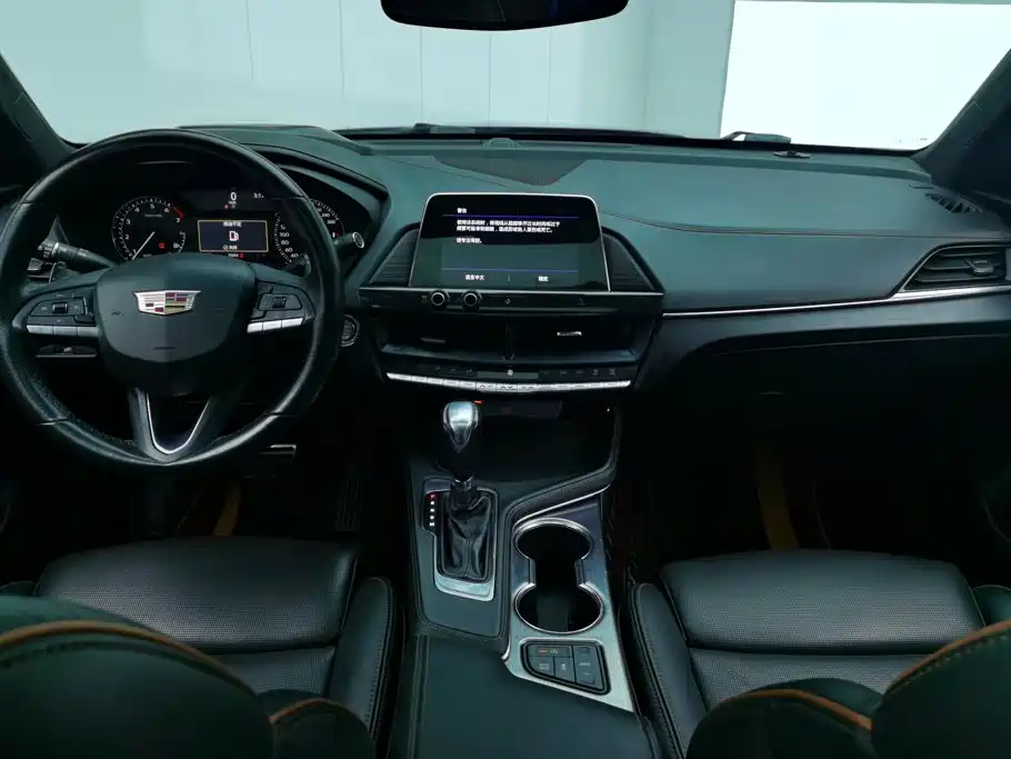 Cadillac CT4 — миниатюра 12