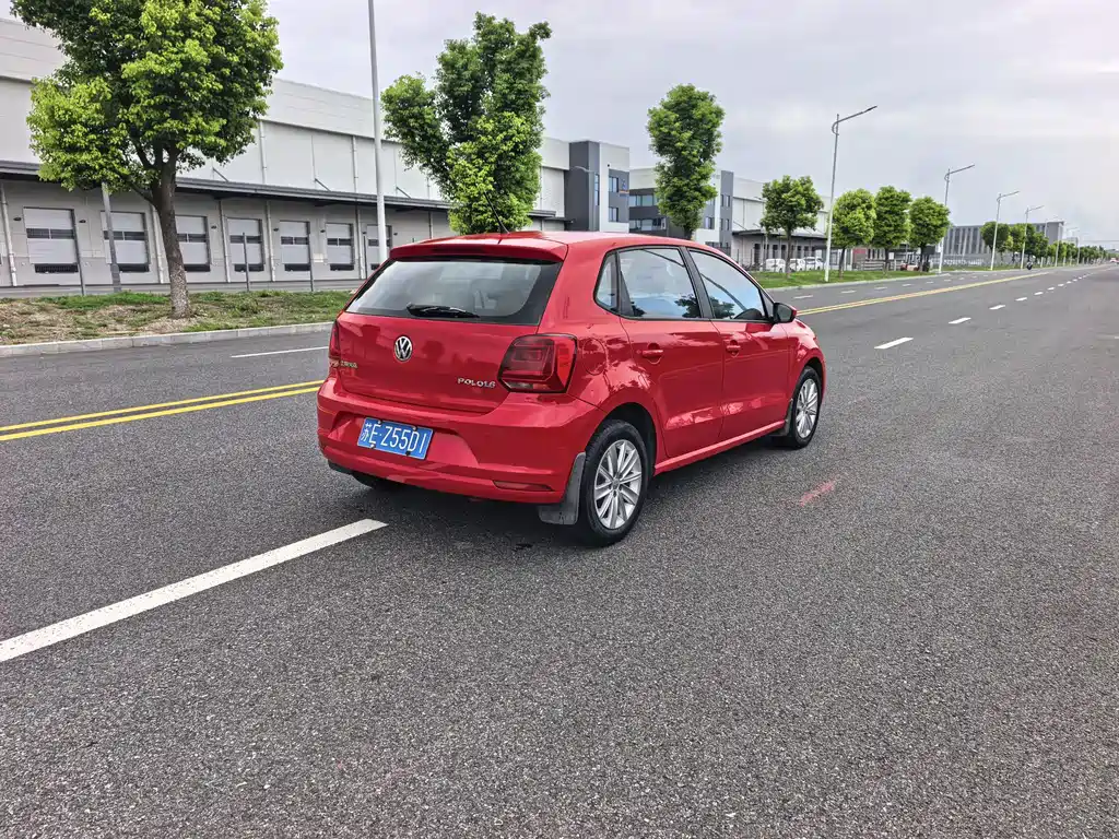 Volkswagen Polo — миниатюра 11