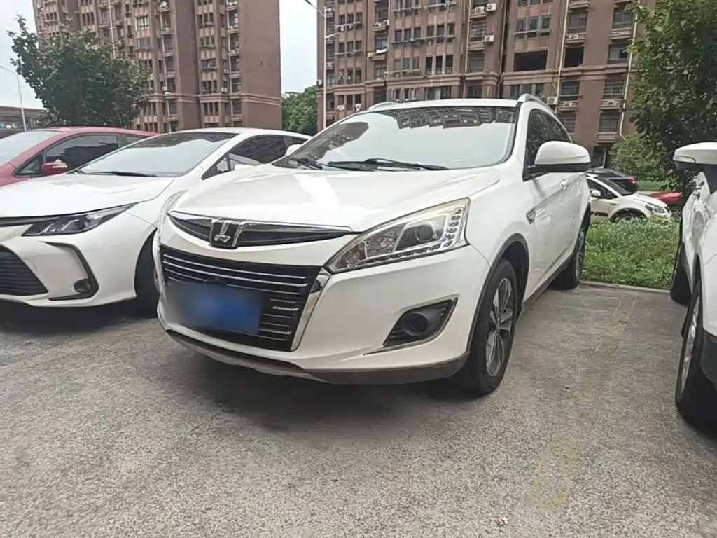 Luxgen U6