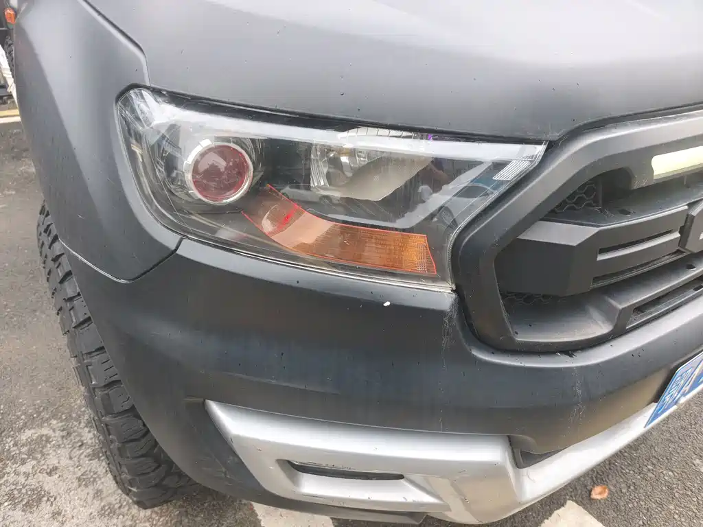 Ford Everest — миниатюра 17