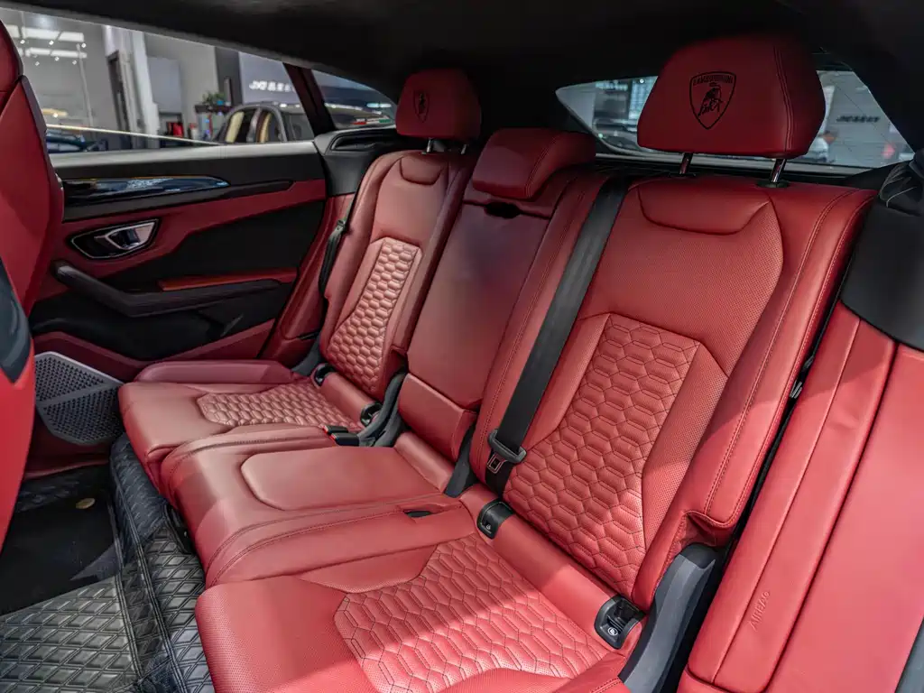 Lamborghini Urus — фотографии объявления, Фото 11