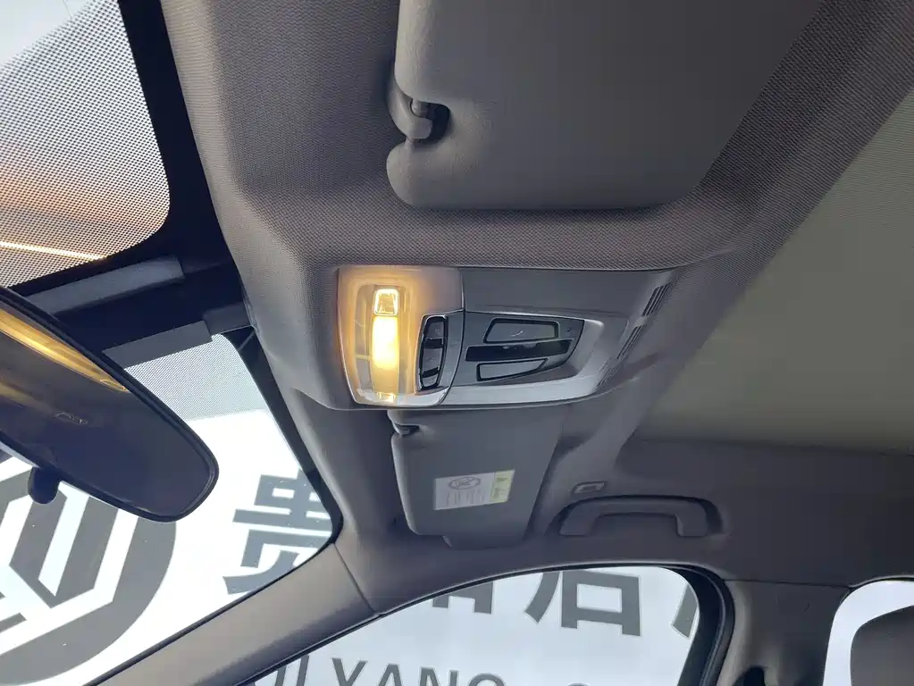 BMW X1 2022 sDrive25Li Lead