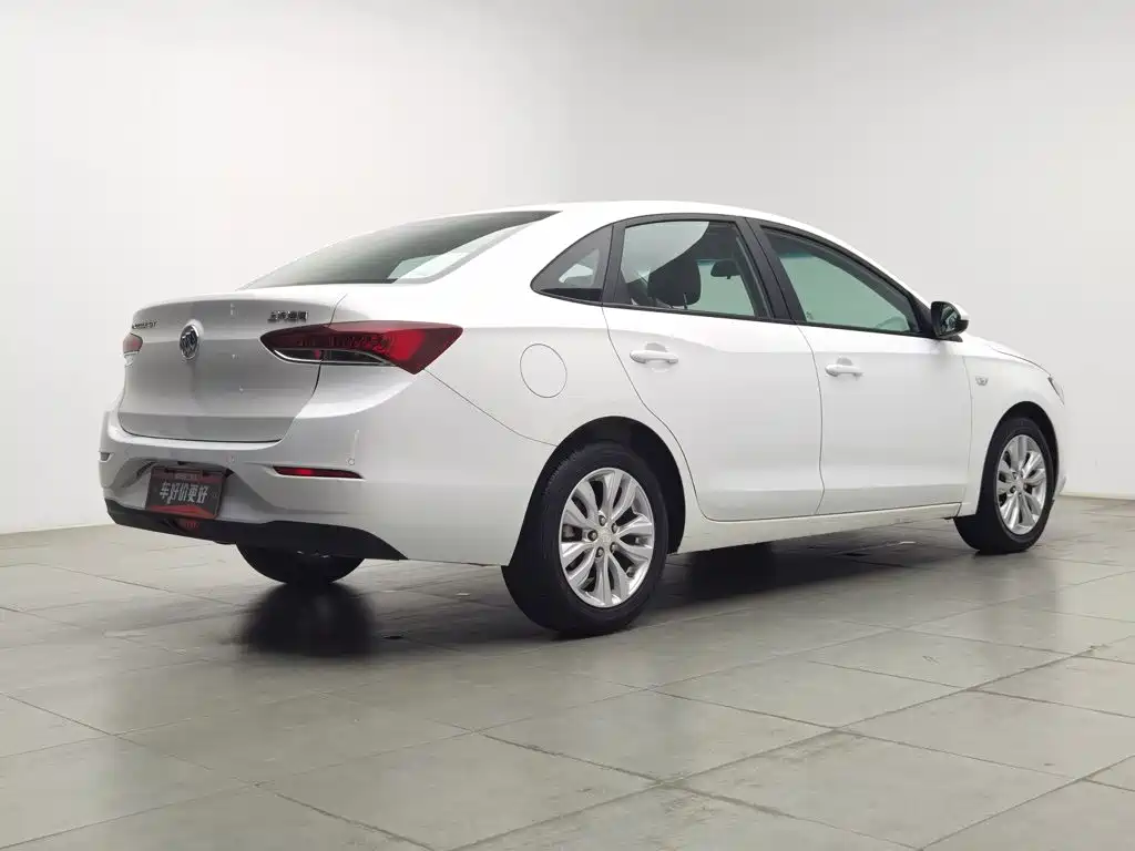 Buick Excelle — миниатюра 2